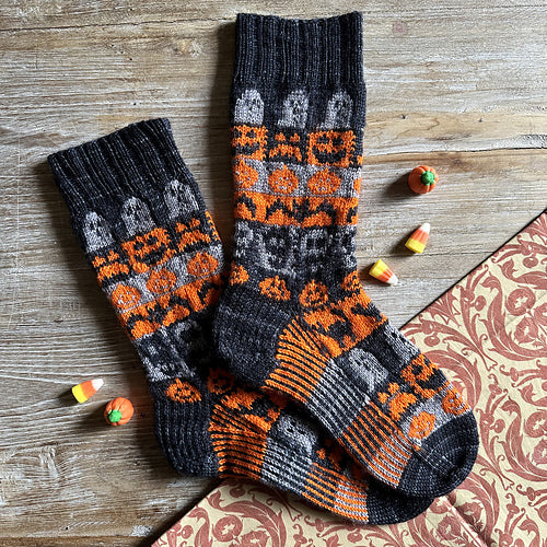 Socktober Sock Kit - Haunted Heels